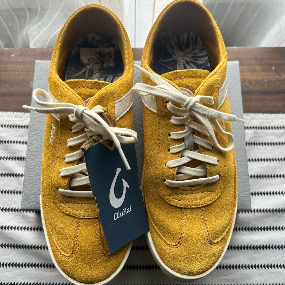 OluKai Ha’upu Suede Sneakers